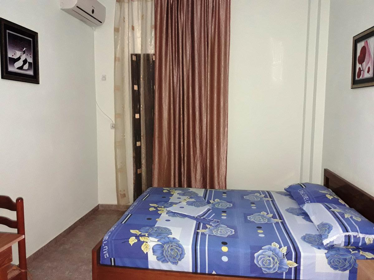 Tani'S Guesthouse Ксамил Экстерьер фото